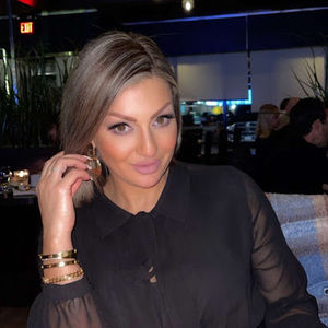 Meet your Posher, Carol